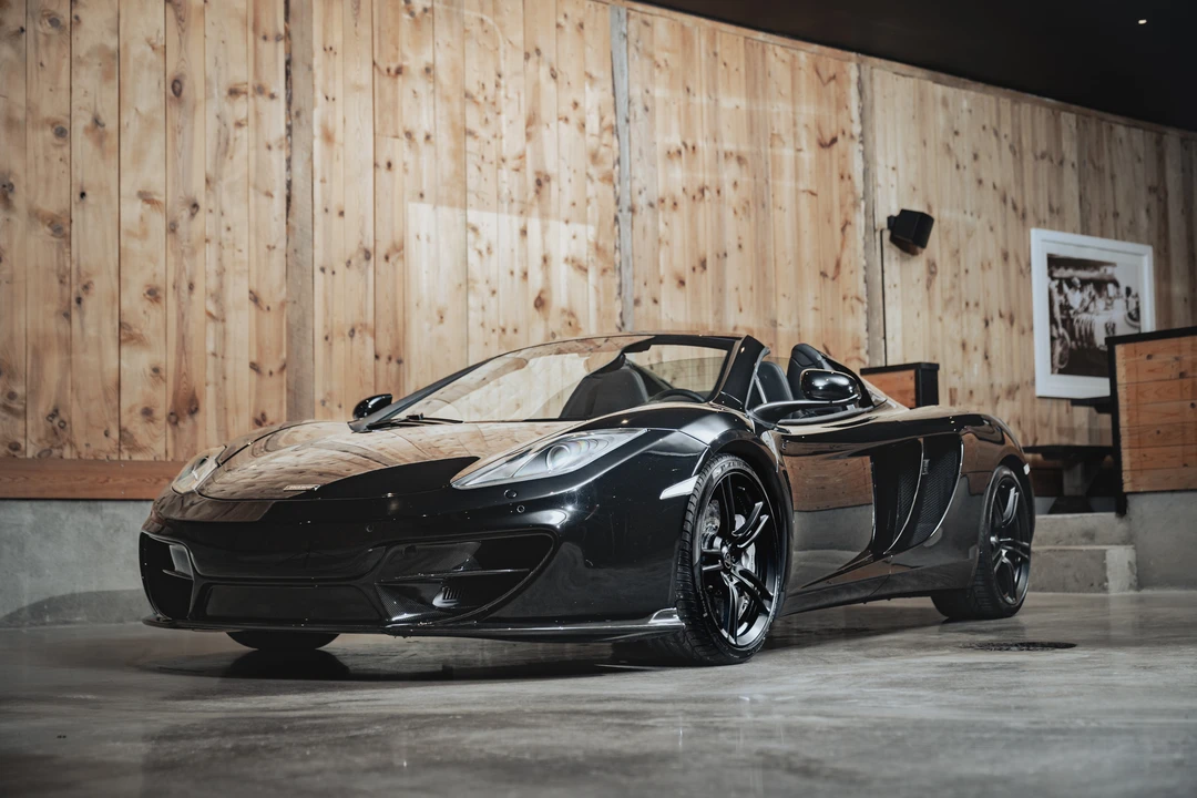 2014 McLaren MP4-12C Spider - Image 3 of 31