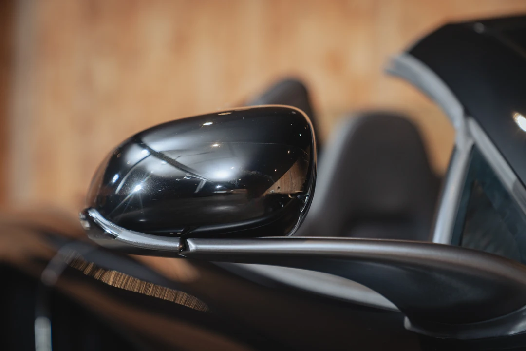 2014 McLaren MP4-12C Spider - Image 27 of 31