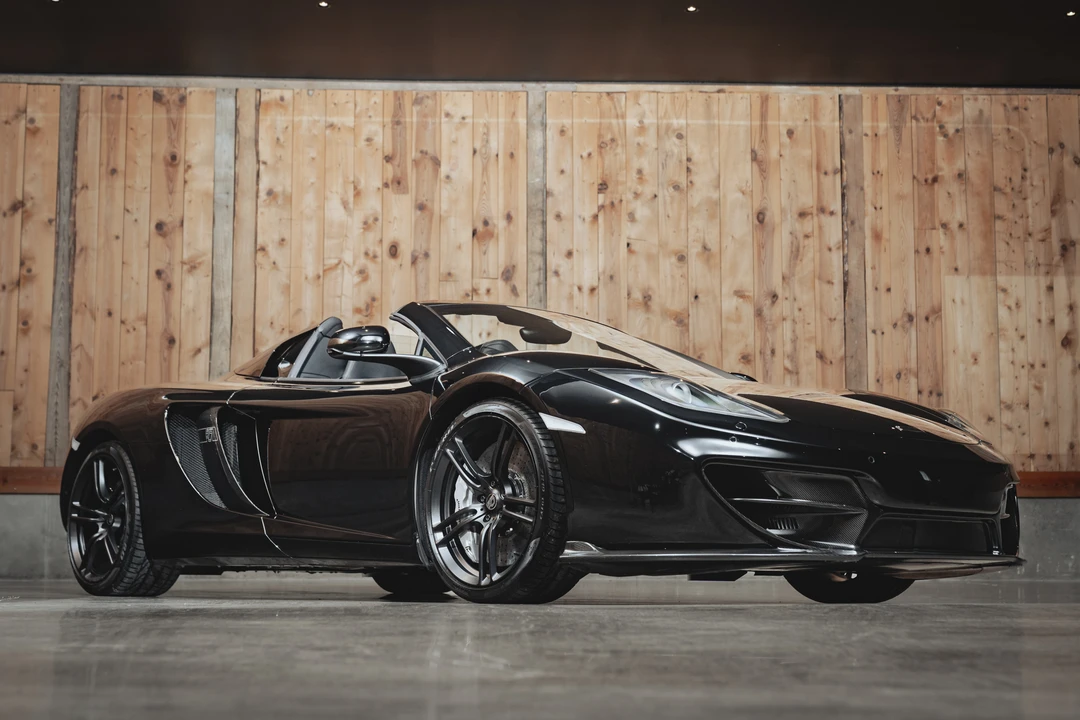 2014 McLaren MP4-12C Spider - Image 9 of 31