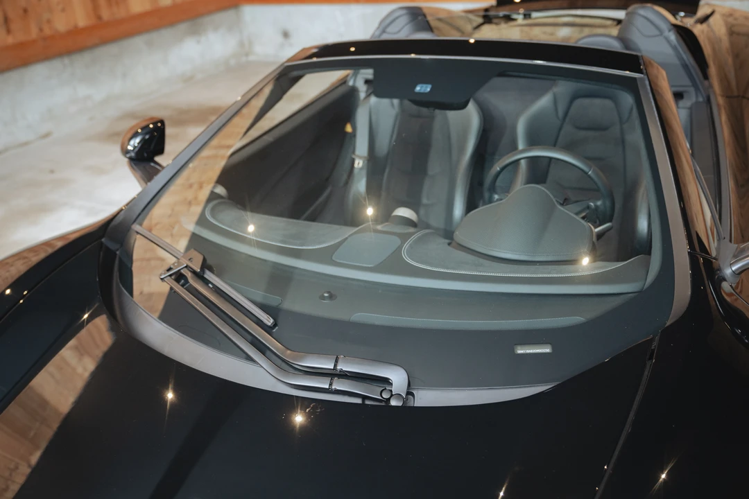 2014 McLaren MP4-12C Spider - Image 19 of 31