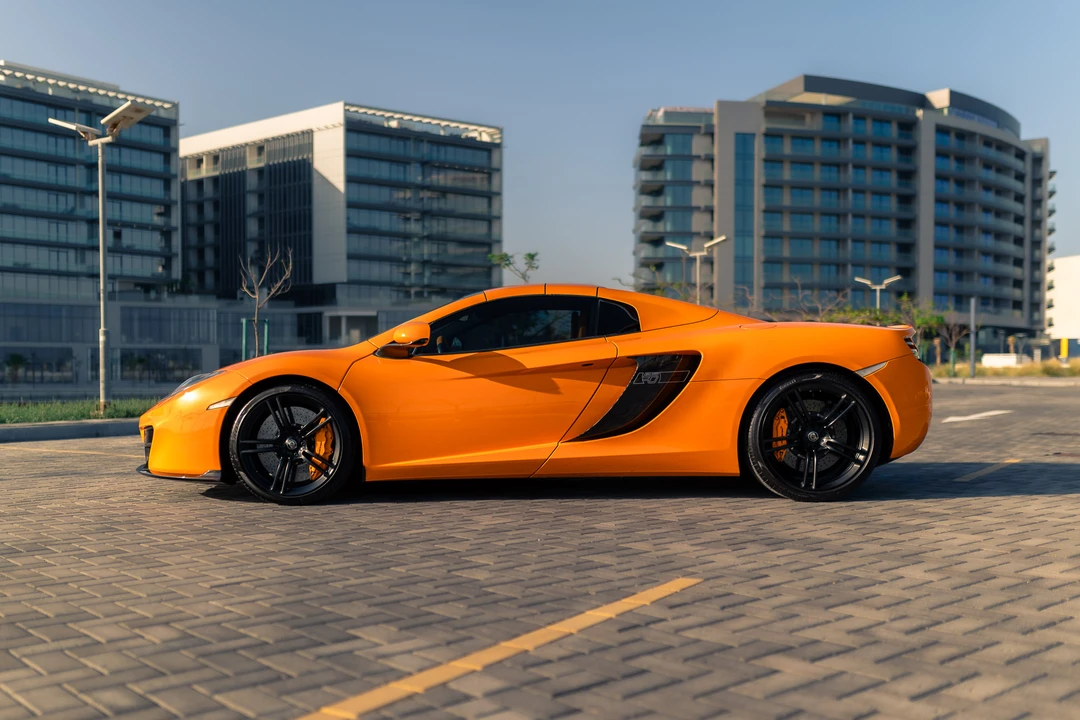 2014 McLaren MP4-12C Spider - Image 4 of 31