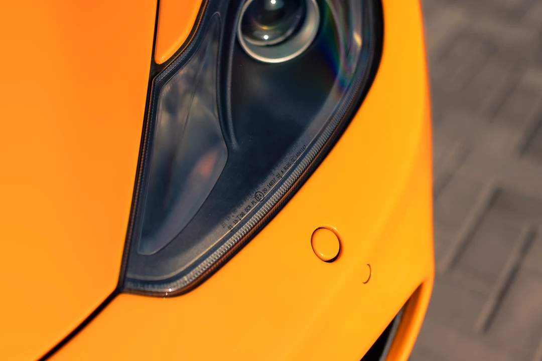 2014 McLaren MP4-12C Spider - Image 25 of 31