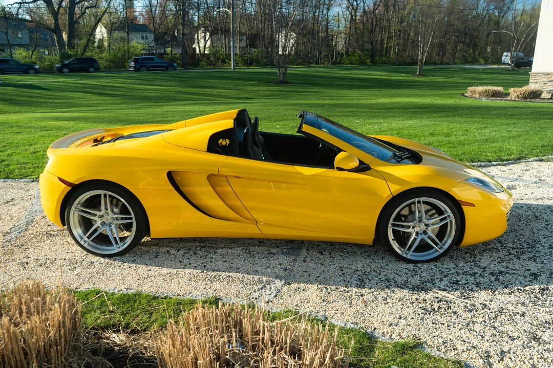 2014 McLaren MP4-12C Spider - Image 12 of 31