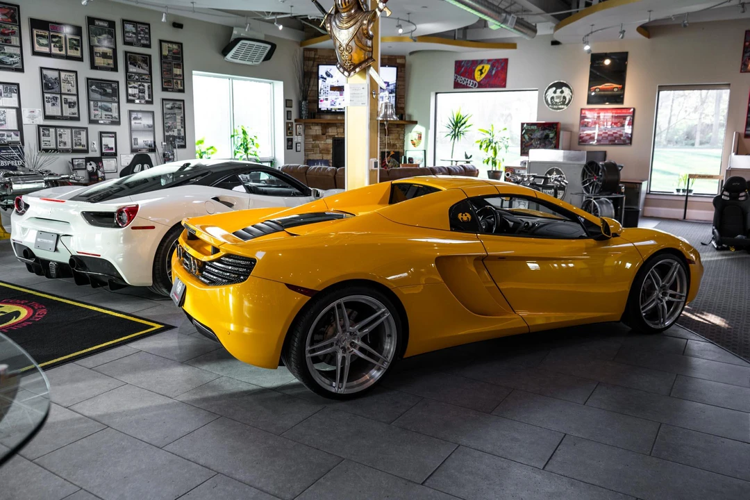 2014 McLaren MP4-12C Spider - Image 11 of 31