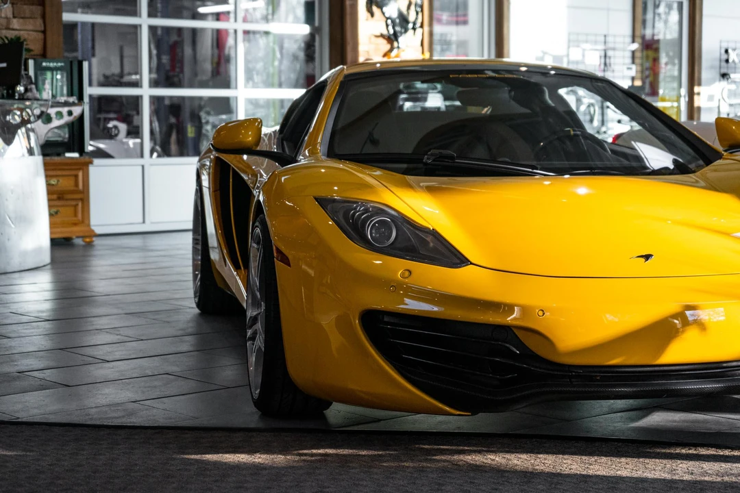 2014 McLaren MP4-12C Spider - Image 17 of 31