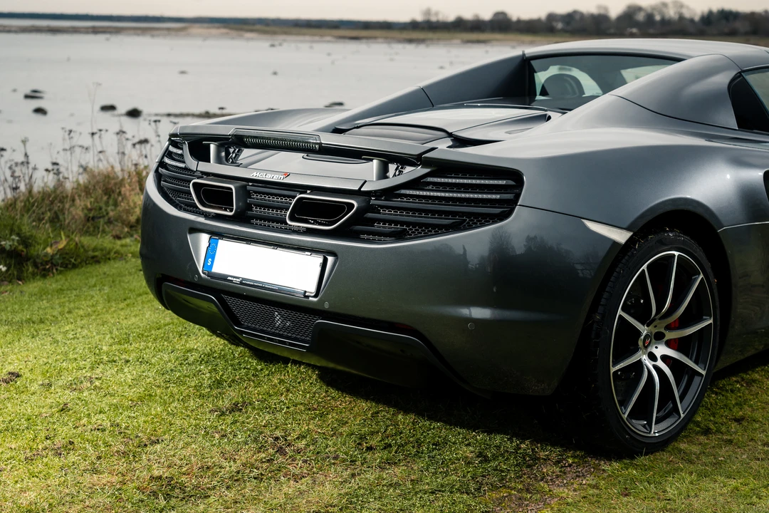 2014 McLaren MP4-12C Spider - Image 27 of 31