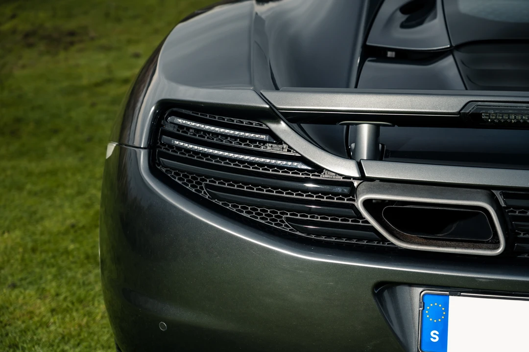 2014 McLaren MP4-12C Spider - Image 30 of 31