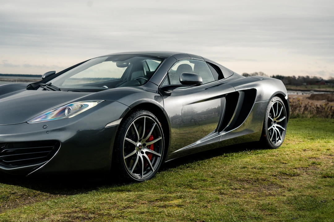 2014 McLaren MP4-12C Spider - Image 26 of 31