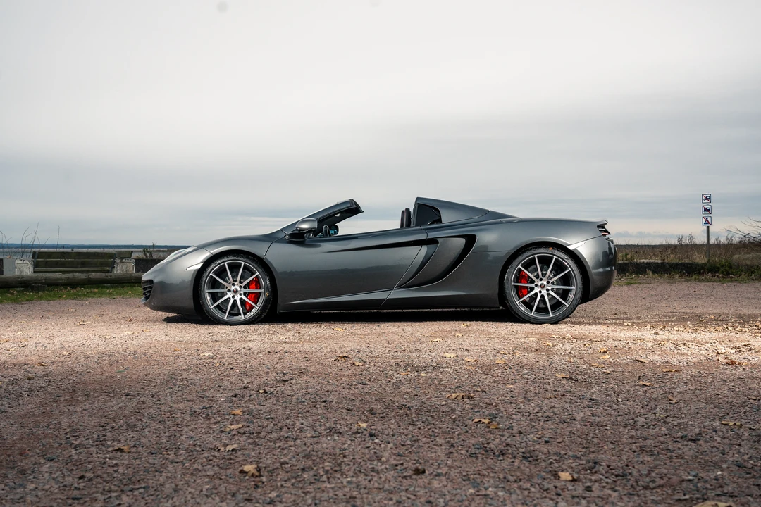 2014 McLaren MP4-12C Spider - Image 5 of 31