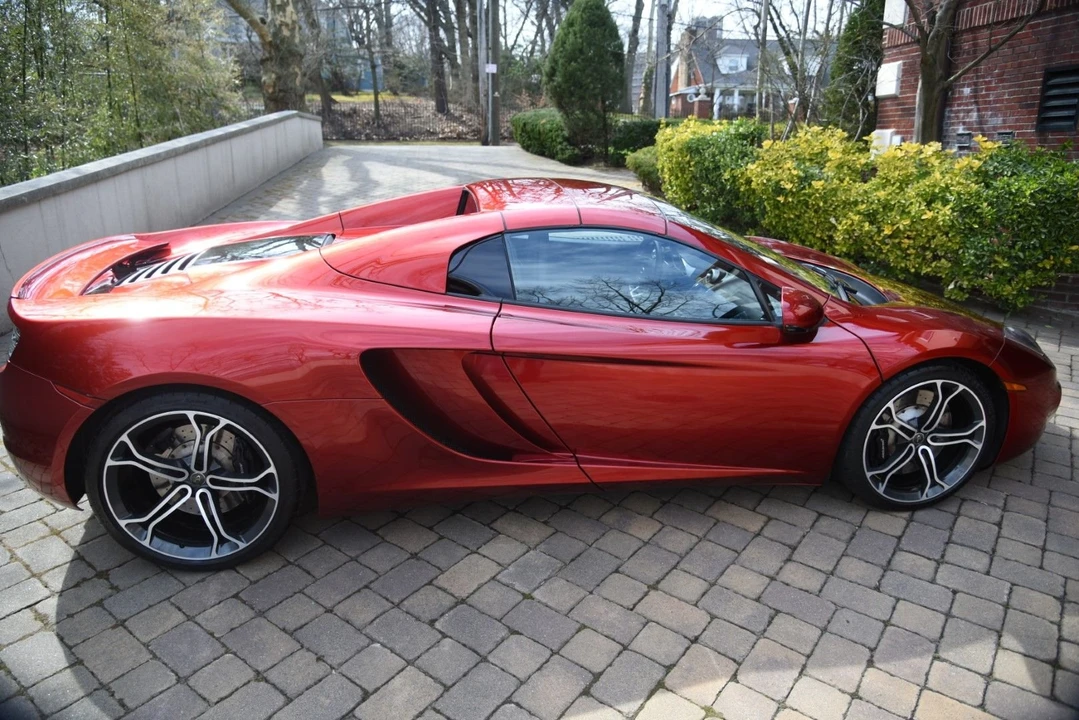 2014 McLaren MP4-12C Spider - Image 7 of 13