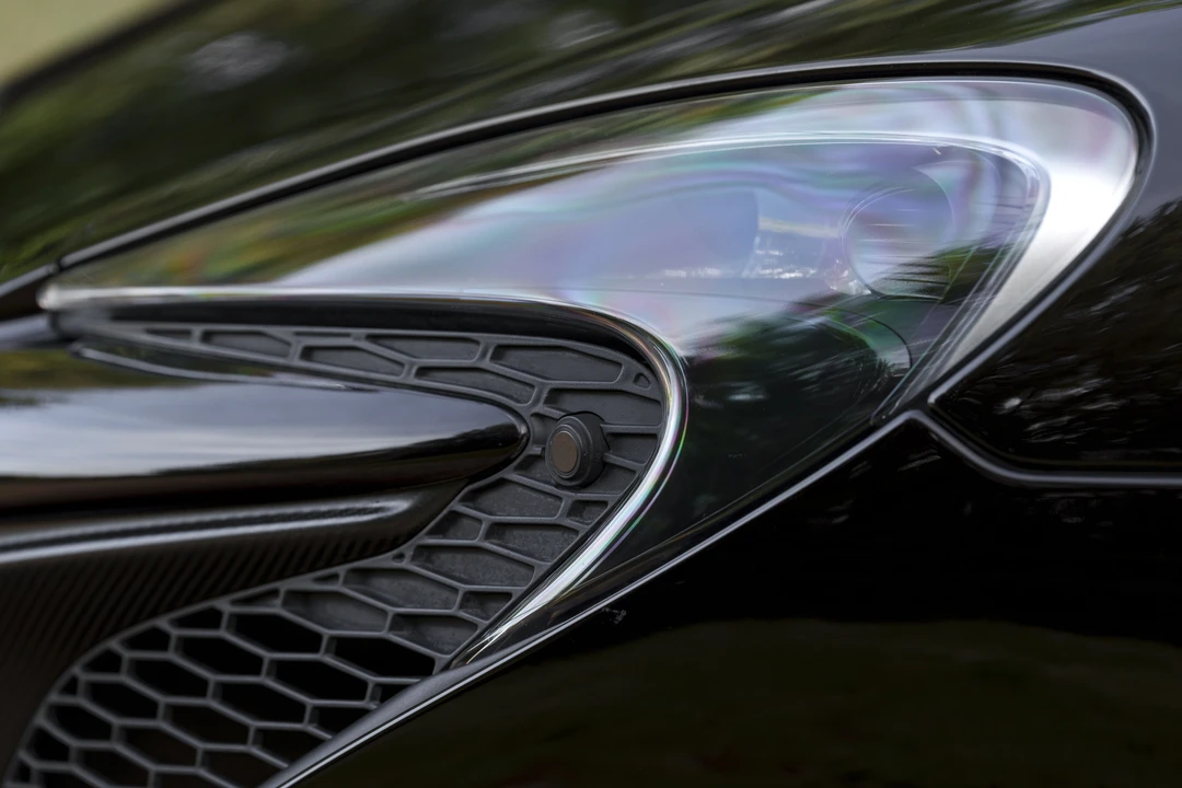 2014 McLaren 650S Spider - Image 24 of 31