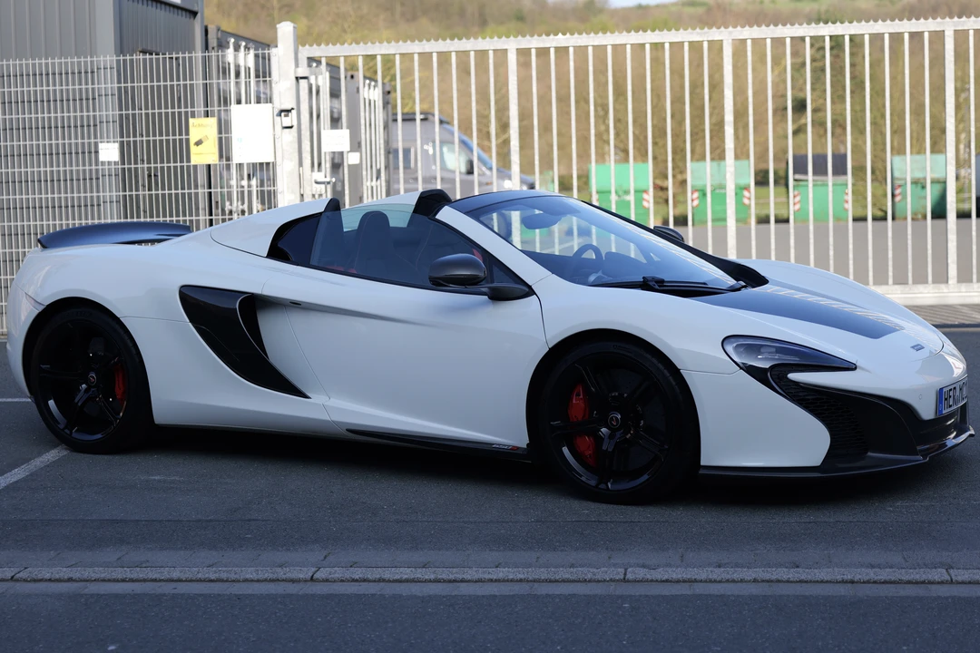 2014 McLaren 650S Spider - Image 18 of 31