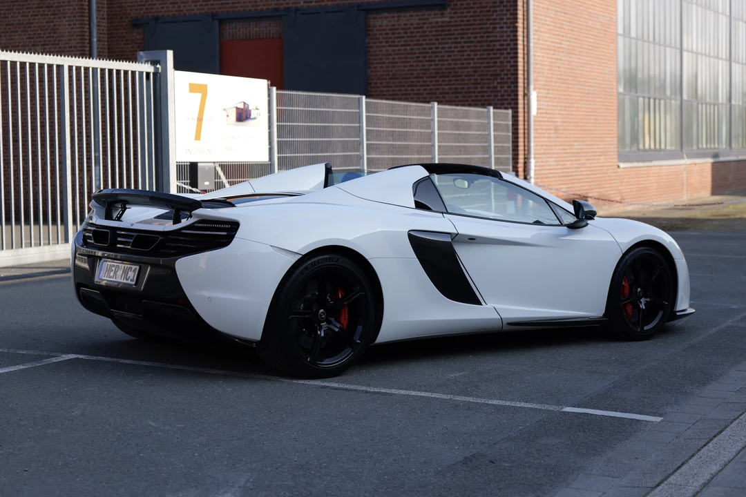 2014 McLaren 650S Spider - Image 19 of 31