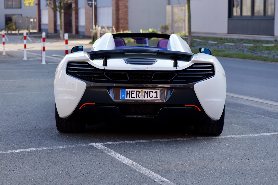 2014 McLaren 650S Spider - Image 6 of 31