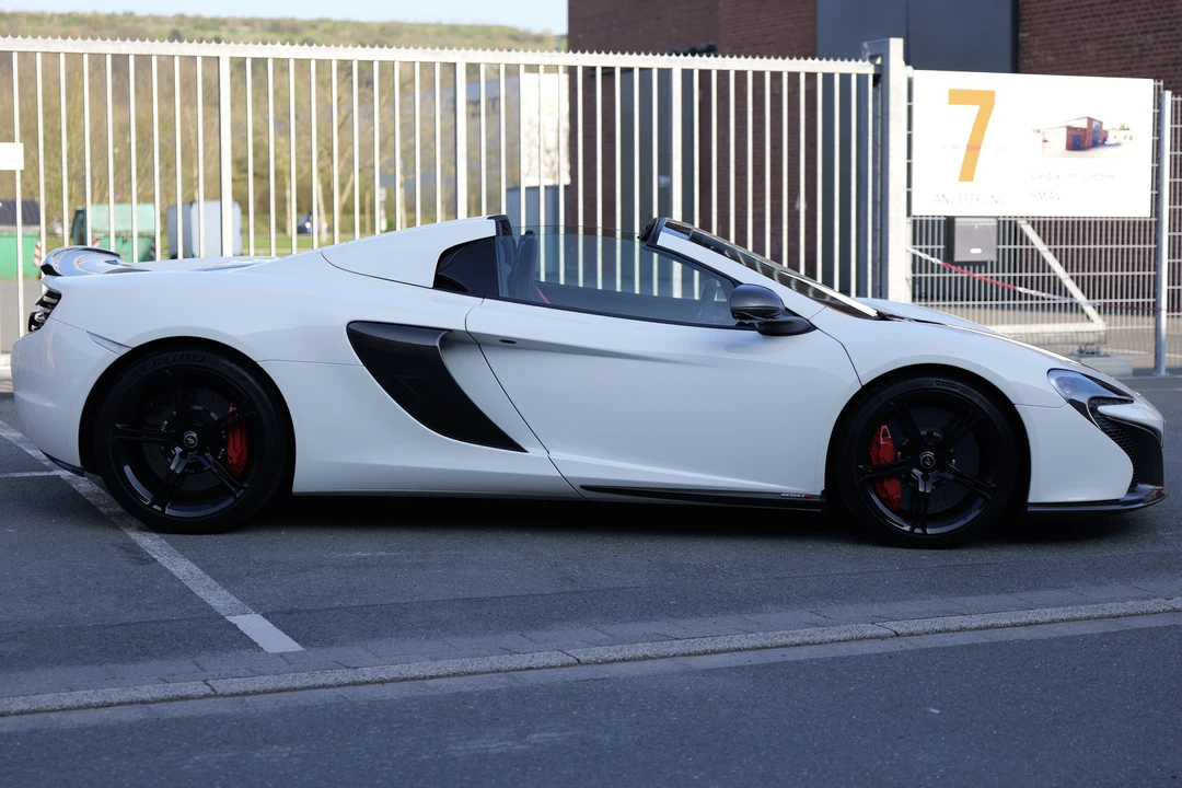 2014 McLaren 650S Spider - Image 20 of 31