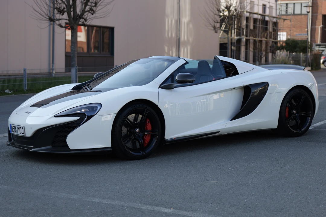 2014 McLaren 650S Spider - Image 23 of 31