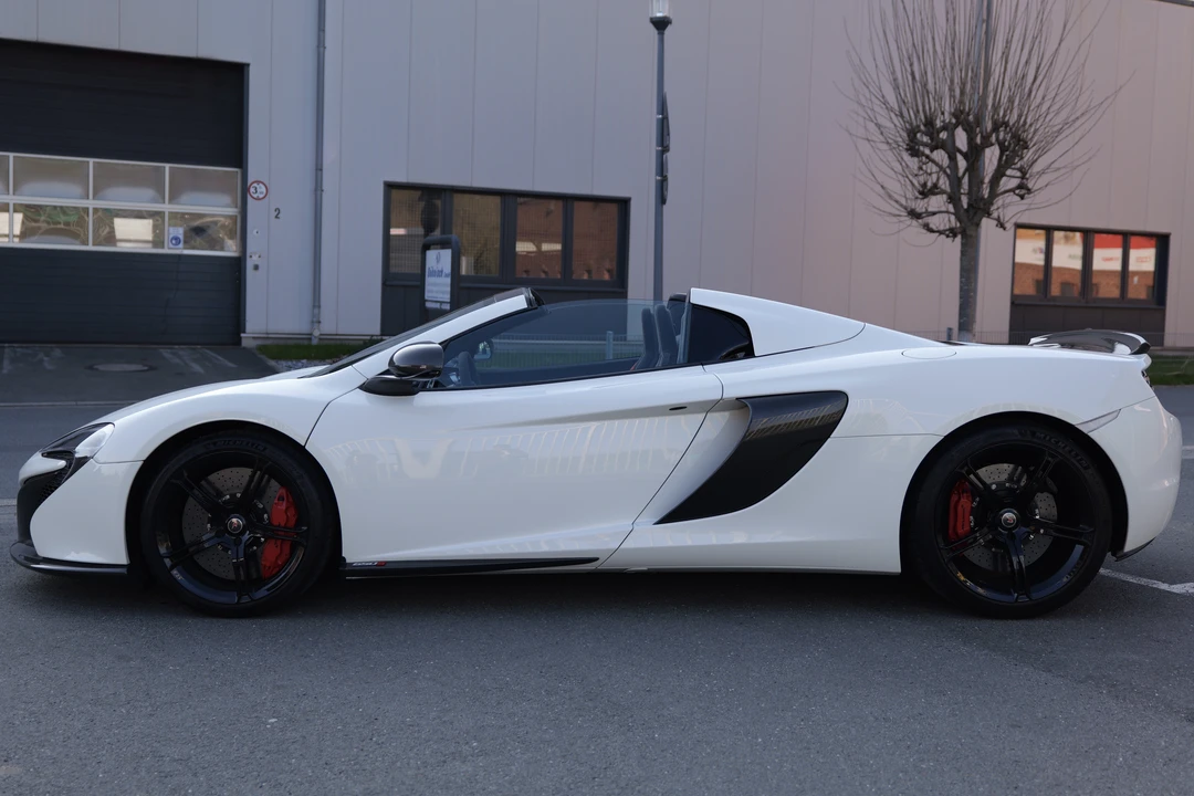 2014 McLaren 650S Spider - Image 24 of 31