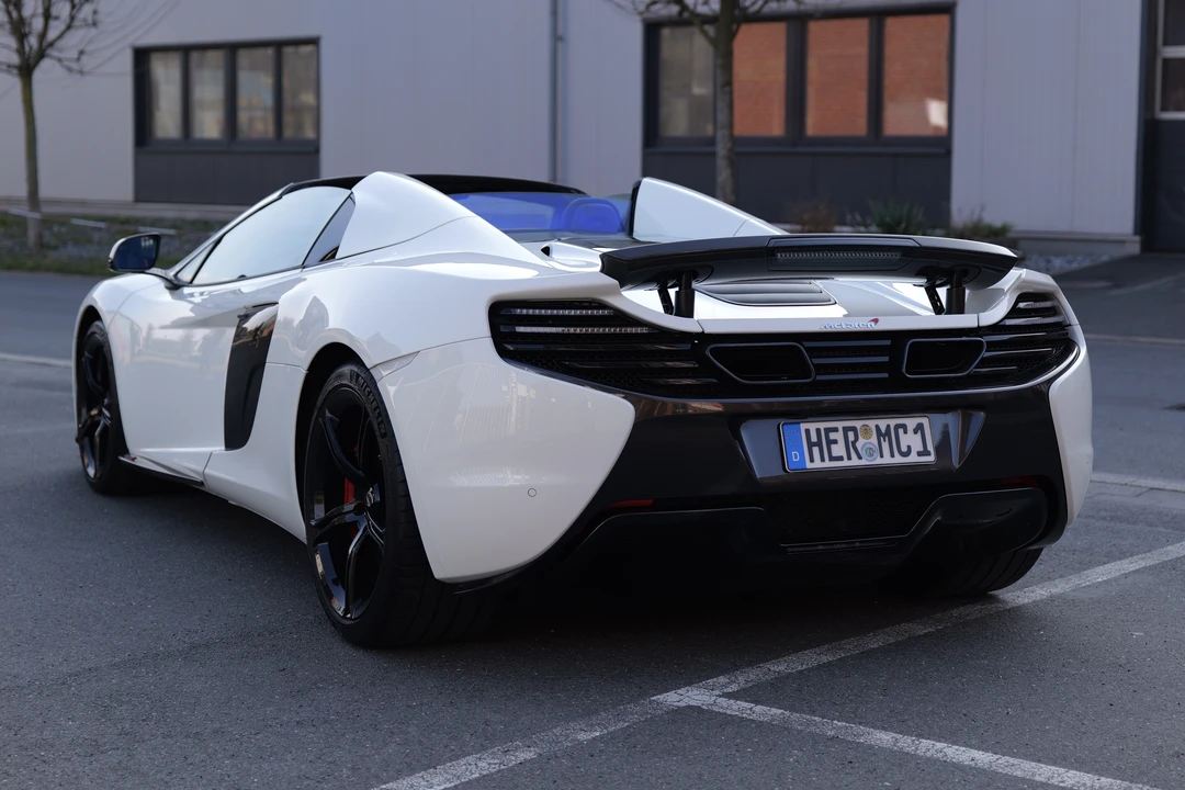 2014 McLaren 650S Spider - Image 25 of 31