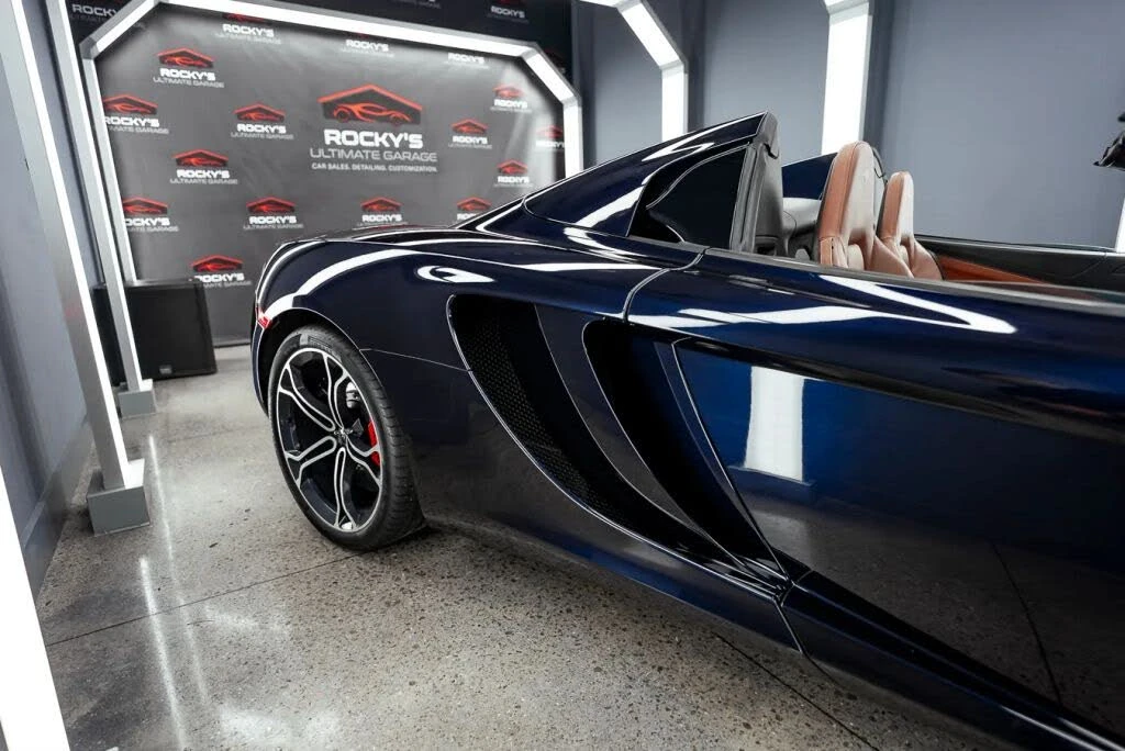 2014 McLaren MP4-12C - Image 4 of 31