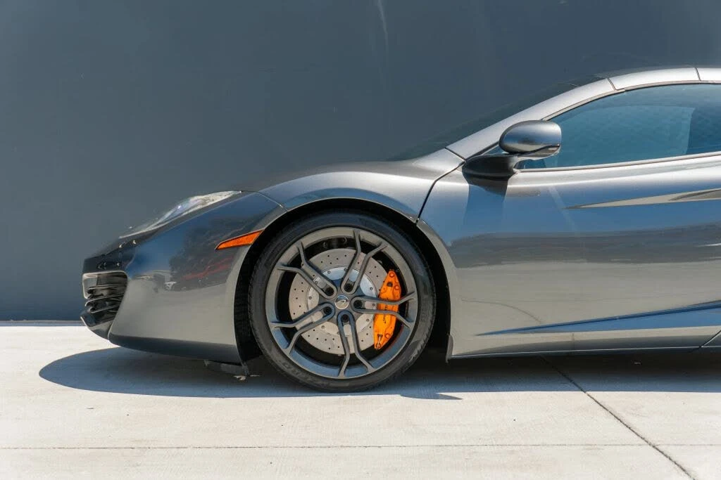 2014 McLaren MP4-12C - Image 21 of 31