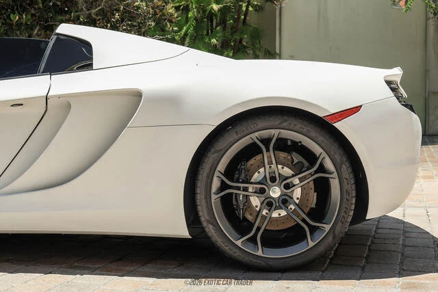 2014 McLaren MP4-12C - Image 5 of 31
