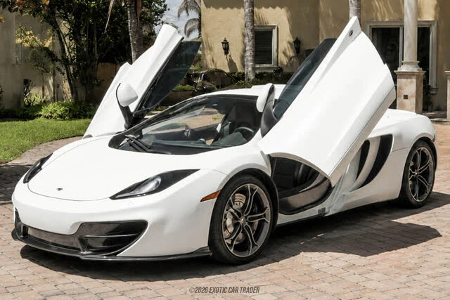 2014 McLaren MP4-12C - Image 24 of 31
