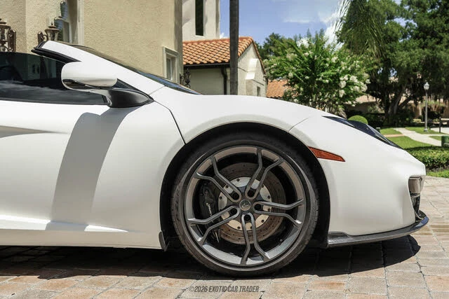 2014 McLaren MP4-12C - Image 11 of 31