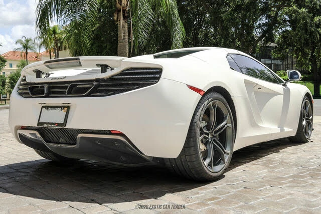 2014 McLaren MP4-12C - Image 16 of 31