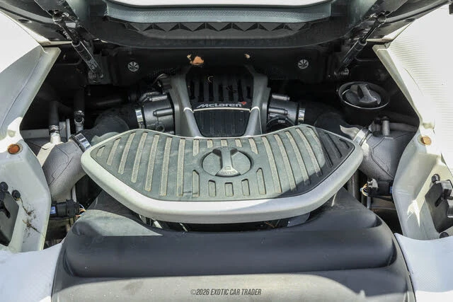2014 McLaren MP4-12C - Image 28 of 31