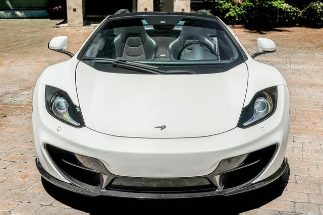 2014 McLaren MP4-12C - Image 13 of 31