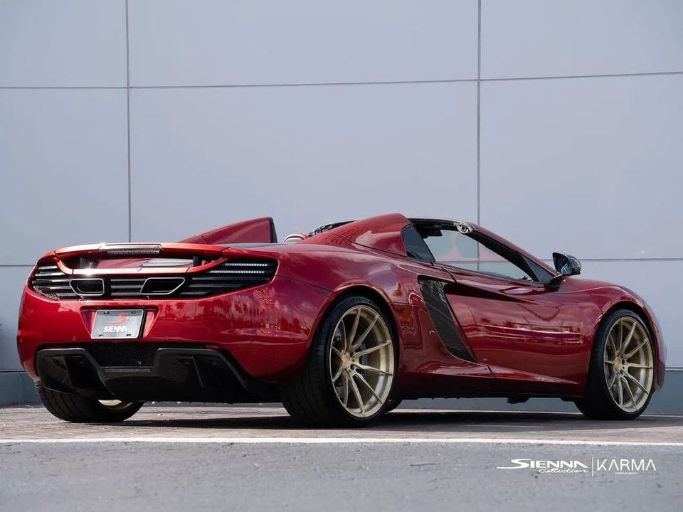 2014 McLaren MP4-12C - Image 9 of 31