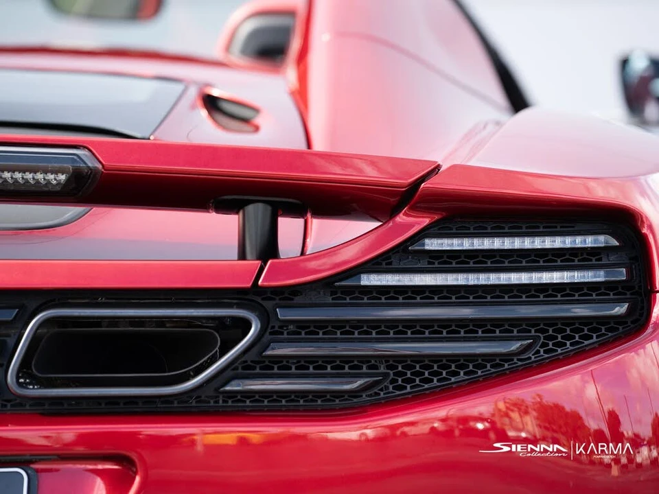 2014 McLaren MP4-12C - Image 16 of 31