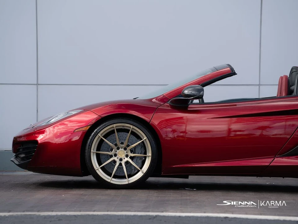 2014 McLaren MP4-12C - Image 26 of 31