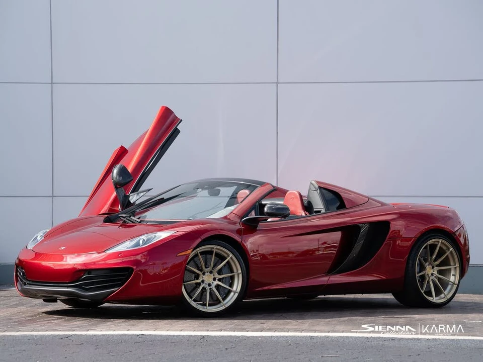2014 McLaren MP4-12C - Image 30 of 31