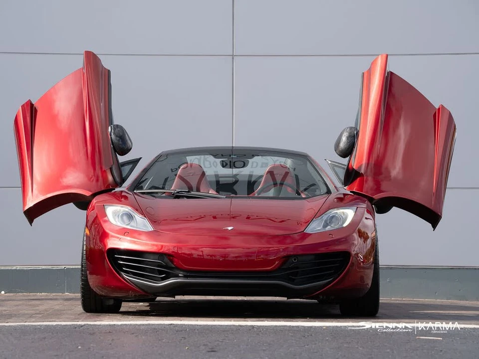 2014 McLaren MP4-12C - Image 4 of 31