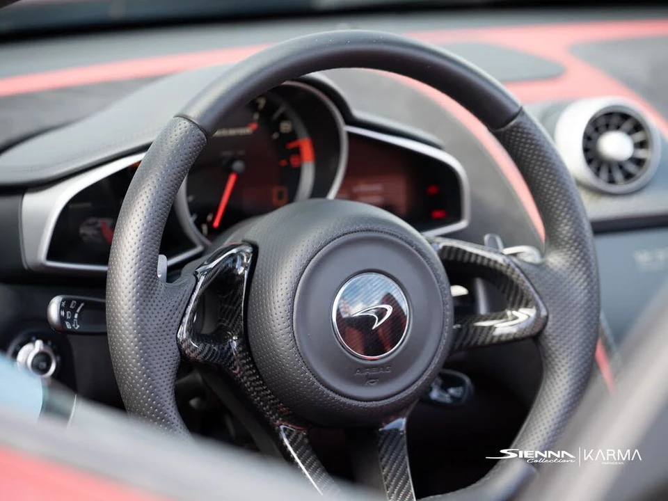 2014 McLaren MP4-12C - Image 28 of 31