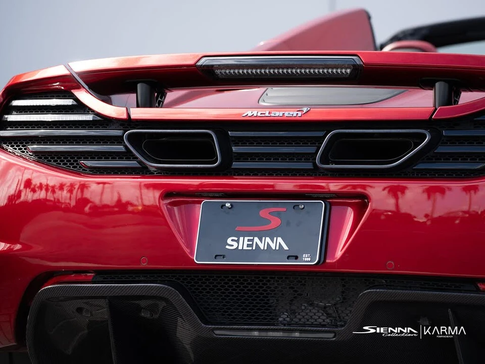 2014 McLaren MP4-12C - Image 15 of 31