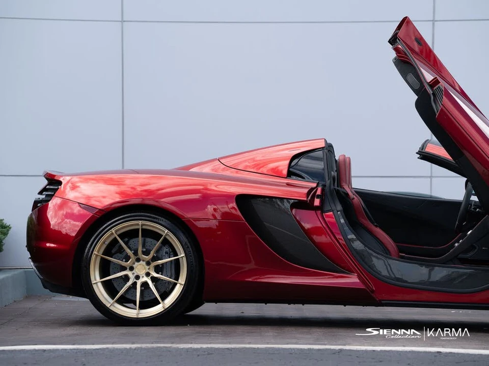 2014 McLaren MP4-12C - Image 22 of 31