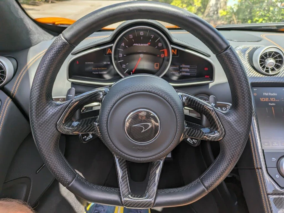 2014 McLaren MP4-12C - Image 23 of 31