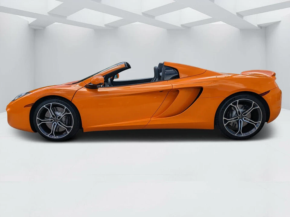 2014 McLaren MP4-12C - Image 8 of 31
