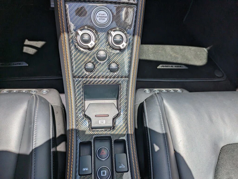 2014 McLaren MP4-12C - Image 26 of 31