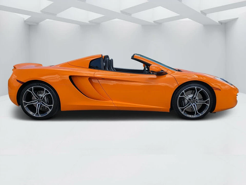 2014 McLaren MP4-12C - Image 2 of 31