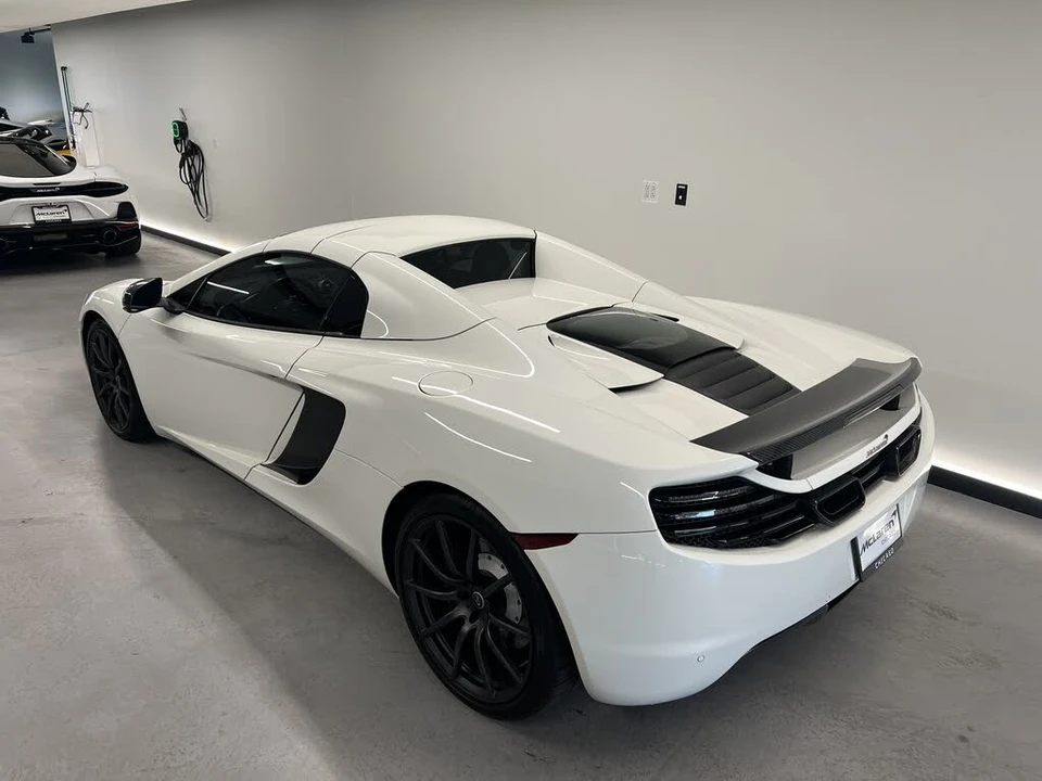 2014 McLaren MP4-12C - Image 31 of 31