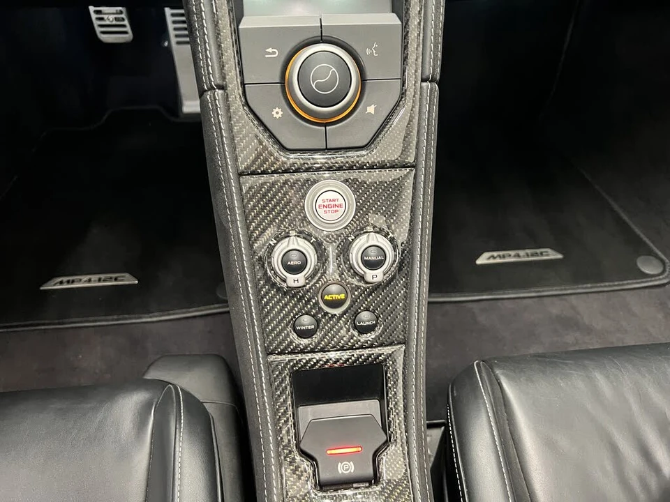 2014 McLaren MP4-12C - Image 18 of 31