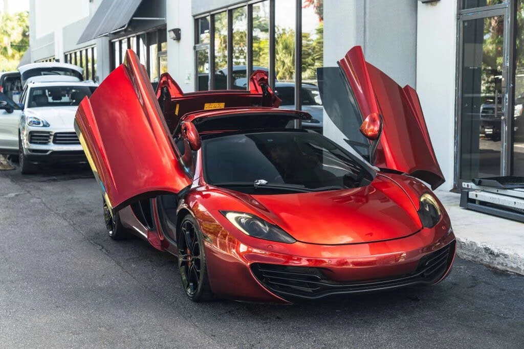 2014 McLaren MP4-12C - Image 24 of 31