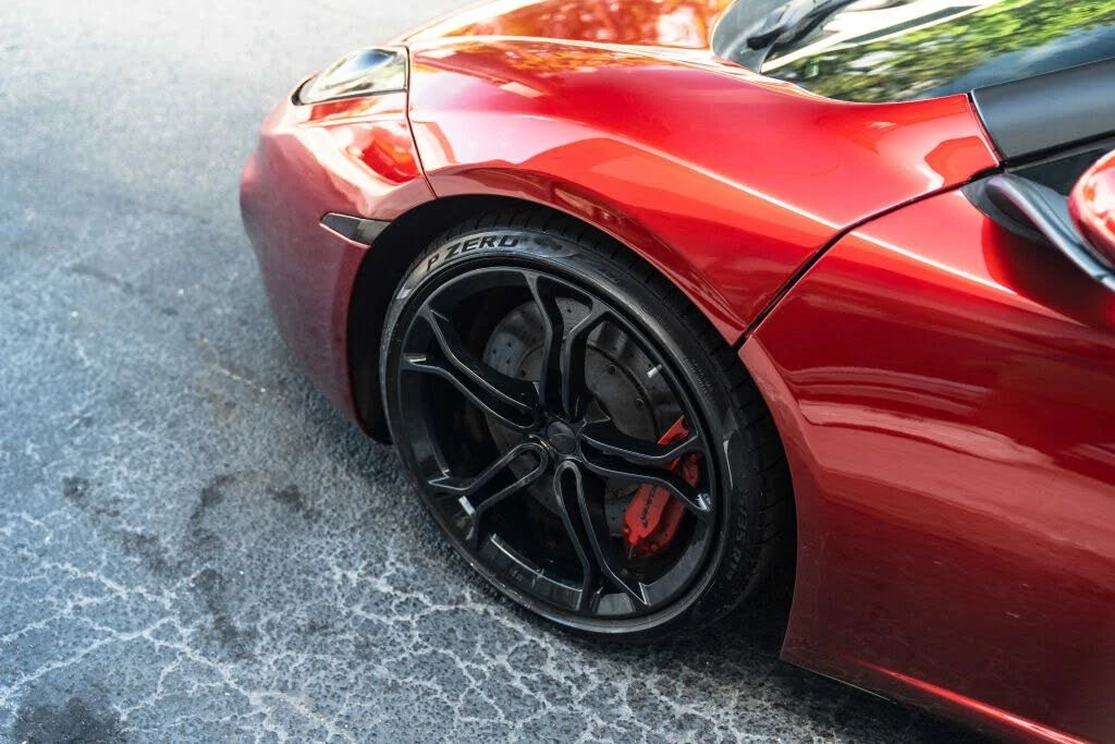 2014 McLaren MP4-12C - Image 10 of 31