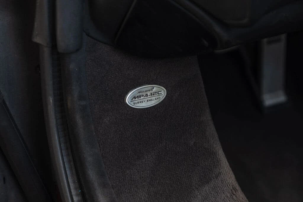 2014 McLaren MP4-12C - Image 28 of 31