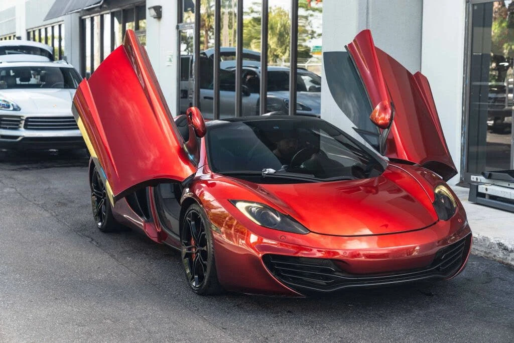 2014 McLaren MP4-12C - Image 25 of 31