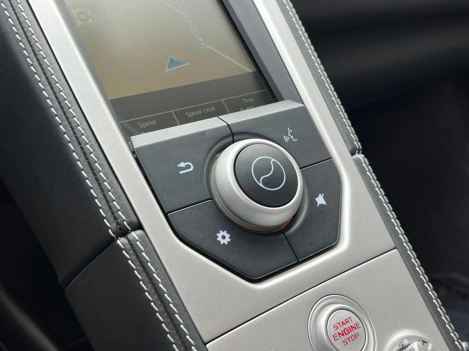 2014 McLaren MP4-12C - Image 27 of 31
