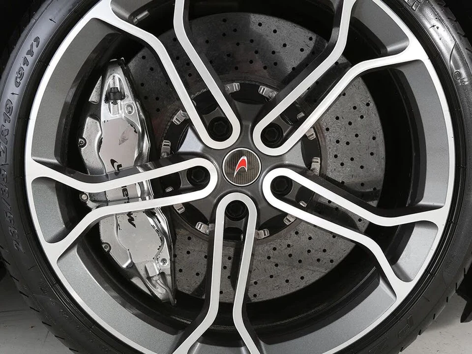 2014 McLaren MP4-12C - Image 6 of 31